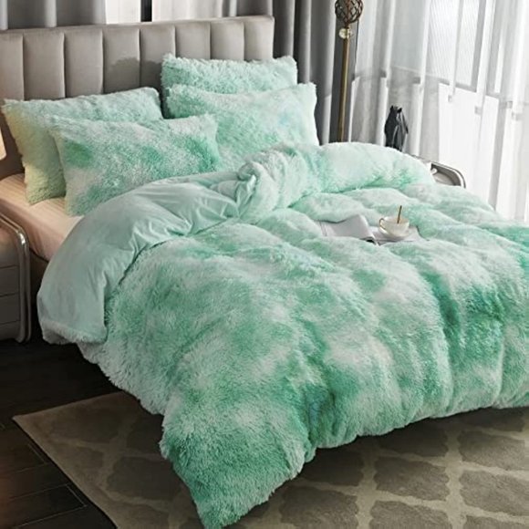 - SUPER SOFT   Shaggy Fluffy Faux Fur Duvet Cover Set Button Closure Vel… - Picture 3 of 6